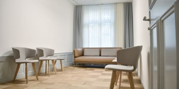 Praxisräumlichkeiten von Dr. Kiermeir Facharzt für Plastische & Ästhetische Chirurgie in Bern